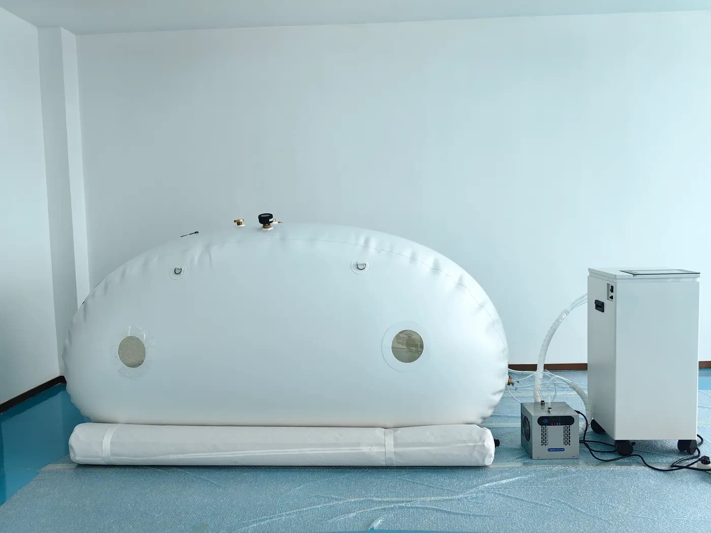 Soft-Shell Capsule, 2 People — OLV-RD02 — image 12